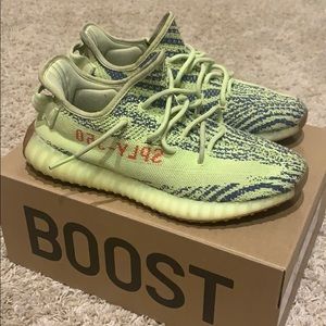 Frozen Yellow - Yeezy Boost 350